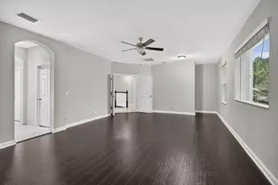 742 Cresta Cir, West Palm Beach, FL 33413 - Photo 23