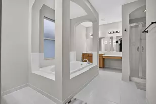 742 Cresta Cir, West Palm Beach, FL 33413 - Photo 25