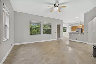 742 Cresta Cir, West Palm Beach, FL 33413 - Photo 15