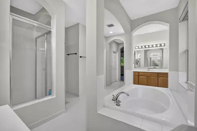 742 Cresta Circle, West Palm Beach, FL 33413 - Photo 27