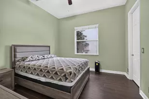 742 Cresta Cir, West Palm Beach, FL 33413 - Photo 17
