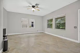 742 Cresta Cir, West Palm Beach, FL 33413 - Photo 15
