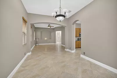 742 Cresta Circle, West Palm Beach, FL 33413 - Photo 9