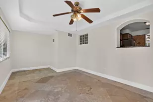 2250 NE 4th Ct, Boca Raton, FL 33431 - Photo 15