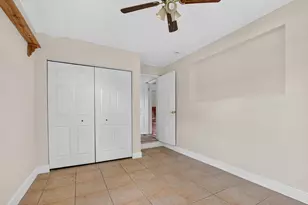 2250 NE 4th Ct, Boca Raton, FL 33431 - Photo 31