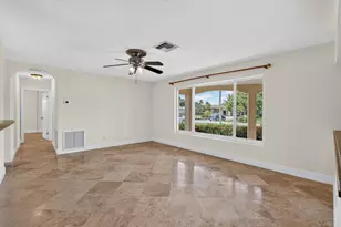 2250 NE 4th Ct, Boca Raton, FL 33431 - Photo 7