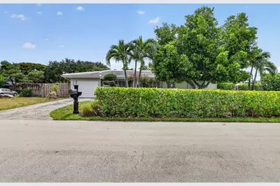 3398 NE 5th Avenue, Boca Raton, FL 33431 - Photo 1