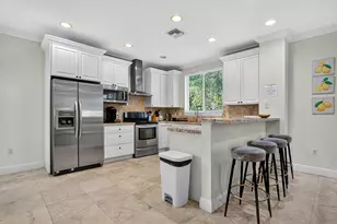 1705 NE 11th St, Fort Lauderdale, FL 33304 - Photo 11