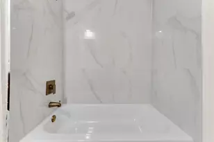 2701 N 34th Ave, Hollywood, FL 33021 - Photo 17