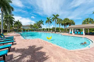 447 Corte Madera Ln, West Palm Beach, FL 33401 - Photo 13