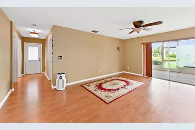 6205 Lansdowne Circle, Boynton Beach, FL 33472 - Photo 9