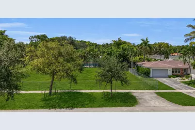 755 NE 97th Street, Miami Shores, FL 33138 - Photo 11