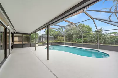 253 SW Cherryhill Road, Port Saint Lucie, FL 34953 - Photo 9