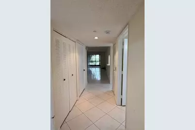 15364 Lakes Of Delray Boulevard #49, Delray Beach, FL 33484 - Photo 3