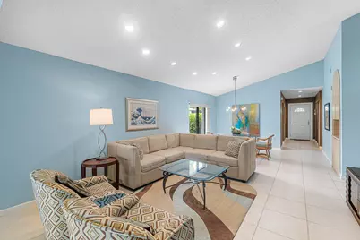 27 Stratford Lane W #D, Boynton Beach, FL 33436 - Photo 5