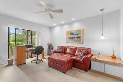 27 Stratford Lane W #D, Boynton Beach, FL 33436 - Photo 15