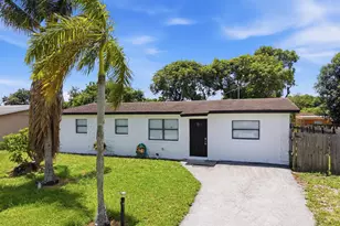 4862 Andros Dr, West Palm Beach, FL 33407 - Photo 3
