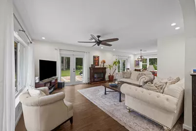 92 Squire Drive, Wellington, FL 33414 - Photo 13