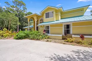 92 Squire Dr, Wellington, FL 33414 - Photo 3