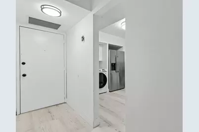 2800 N 46th Avenue #A404, Hollywood, FL 33021 - Photo 27
