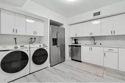 2800 N 46th Avenue #A404, Hollywood, FL 33021 - Photo 19