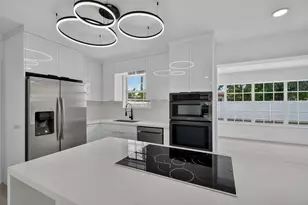 2701 Desoto Dr, Miramar, FL 33023 - Photo 3