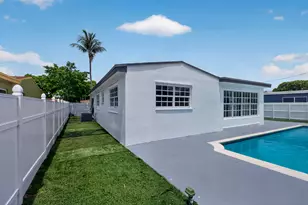 2701 Desoto Dr, Miramar, FL 33023 - Photo 15