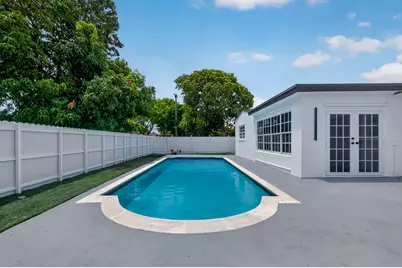 2701 De Soto Drive, Miramar, FL 33023 - Photo 13
