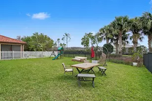 11316 SW Barton Way, Port Saint Lucie, FL 34987 - Photo 7