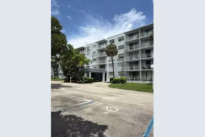 480 Executive Center Drive #3H, West Palm Beach, FL 33401 - Photo 43