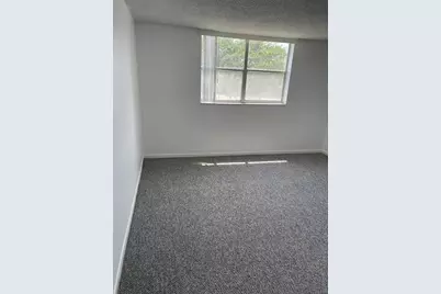 480 Executive Center Drive #3H, West Palm Beach, FL 33401 - Photo 13