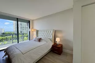 121 NE 34th St, Miami, FL 33137 - Photo 7