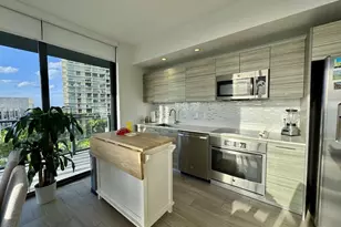 121 NE 34th St, Miami, FL 33137 - Photo 1