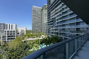 121 NE 34th St, Miami, FL 33137 - Photo 37
