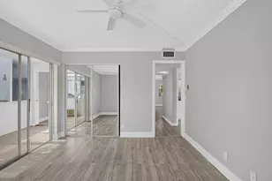 68 Normandy B, Delray Beach, FL 33484 - Photo 15