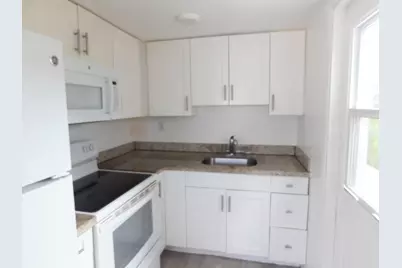 825 NE 6th Street #3, Fort Lauderdale, FL 33304 - Photo 3