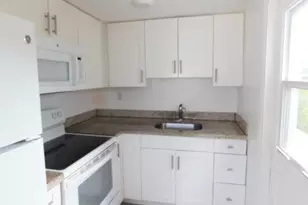 825 NE 6th St, Fort Lauderdale, FL 33304 - Photo 3