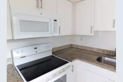 825 NE 6th Street #3, Fort Lauderdale, FL 33304 - Photo 5