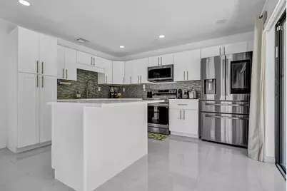 21641 Sutters Lane, Boca Raton, FL 33428 - Photo 13