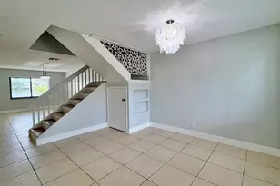 5325 Tennis Ln, Delray Beach, FL 33484 - Photo 3