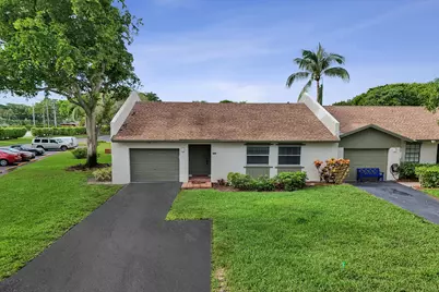 904 NW 51st Street, Deerfield Beach, FL 33064 - Photo 5