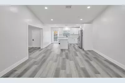 904 NW 51st Street, Deerfield Beach, FL 33064 - Photo 11