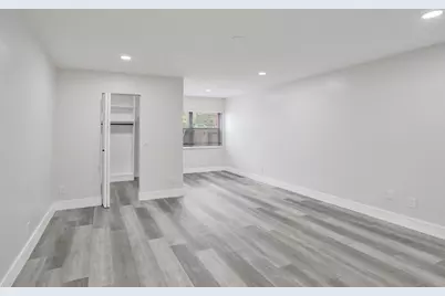 904 NW 51st Street, Deerfield Beach, FL 33064 - Photo 35