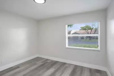 904 NW 51st Street, Deerfield Beach, FL 33064 - Photo 33