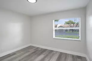 904 NW 51st St, Deerfield Beach, FL 33064 - Photo 33