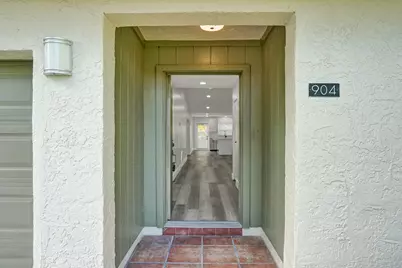 904 NW 51st Street, Deerfield Beach, FL 33064 - Photo 7