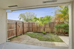 904 NW 51st St, Deerfield Beach, FL 33064 - Photo 51