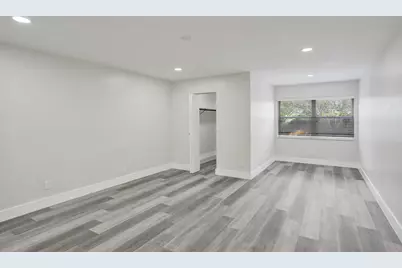 904 NW 51st Street, Deerfield Beach, FL 33064 - Photo 9