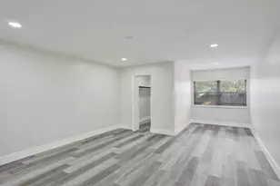 904 NW 51st St, Deerfield Beach, FL 33064 - Photo 9