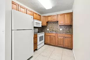 54 Newport Ct, Deerfield Beach, FL 33442 - Photo 5